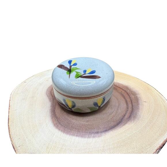 Vintage Floral Pattern Salt Glaze Japan Stoneware Covered Dish - Picture 4 of 6